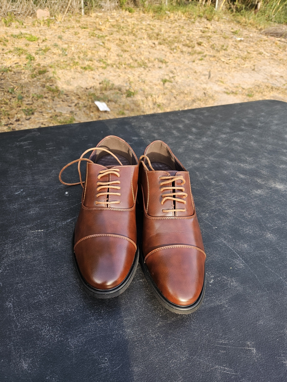 Classic Men's Brown Leather Cap-Toe Oxfords